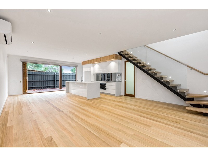 1A Stirling Avenue, Altona VIC 3018