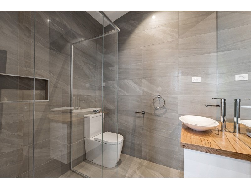 1A Stirling Avenue, Altona VIC 3018