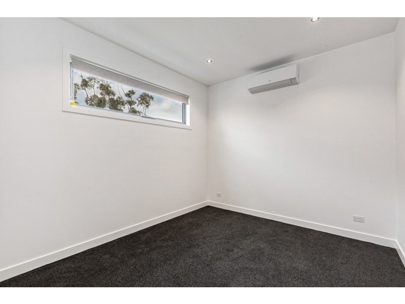 1A Stirling Avenue, Altona VIC 3018