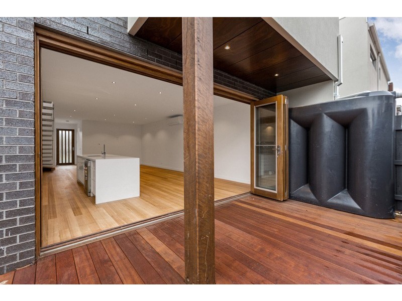 1A Stirling Avenue, Altona VIC 3018