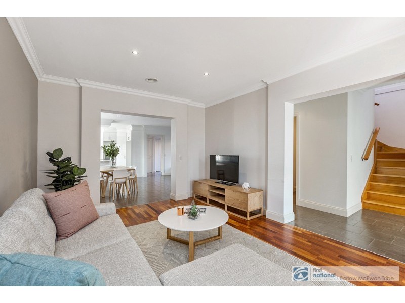 1/28 Bracken Grove, Altona VIC 3018