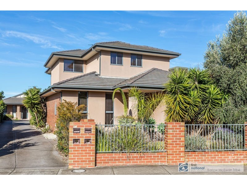 1/28 Bracken Grove, Altona VIC 3018