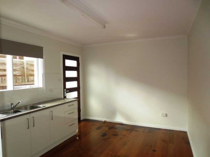 19 Somers Parade, Altona VIC 3018