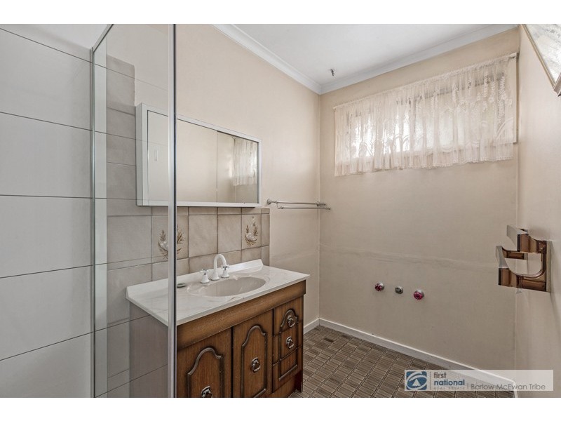 12 Kearney Avenue, Altona VIC 3018