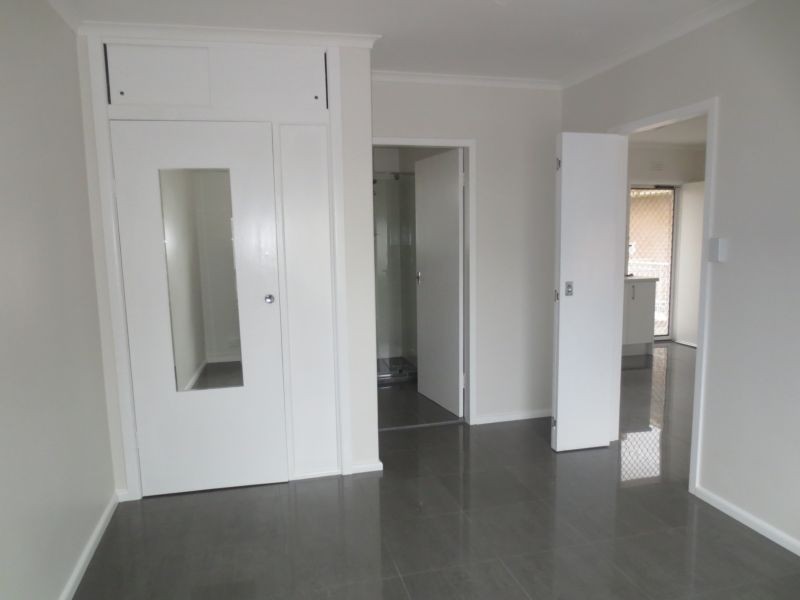 8/10 Grieve Pde, Altona VIC 3018