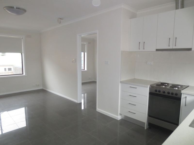 8/10 Grieve Pde, Altona VIC 3018