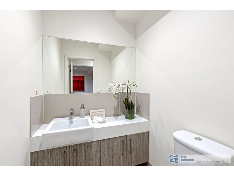 1/43 Grieve Parade, Altona VIC 3018