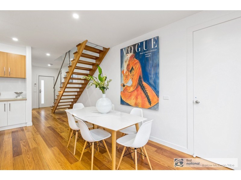 2/37 Upton Street, Altona VIC 3018