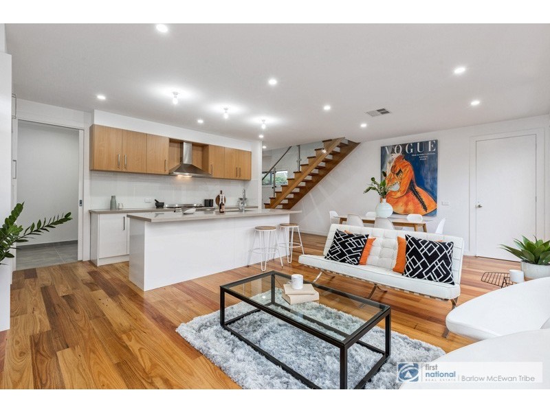 2/37 Upton Street, Altona VIC 3018