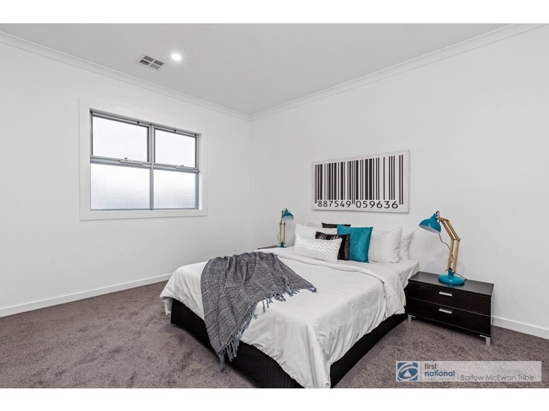 2/37 Upton Street, Altona VIC 3018