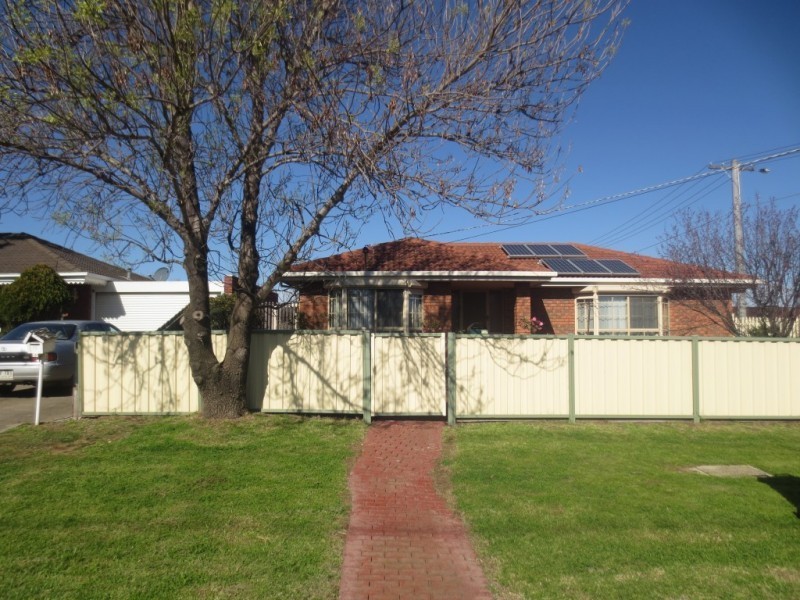 10 Catherine Road, Seabrook VIC 3028