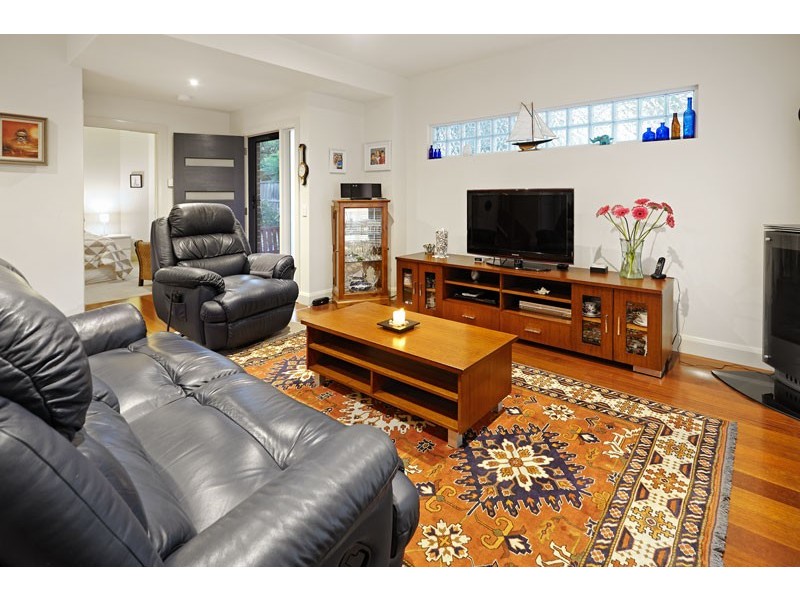 2/131 Blyth Street, Altona VIC 3018