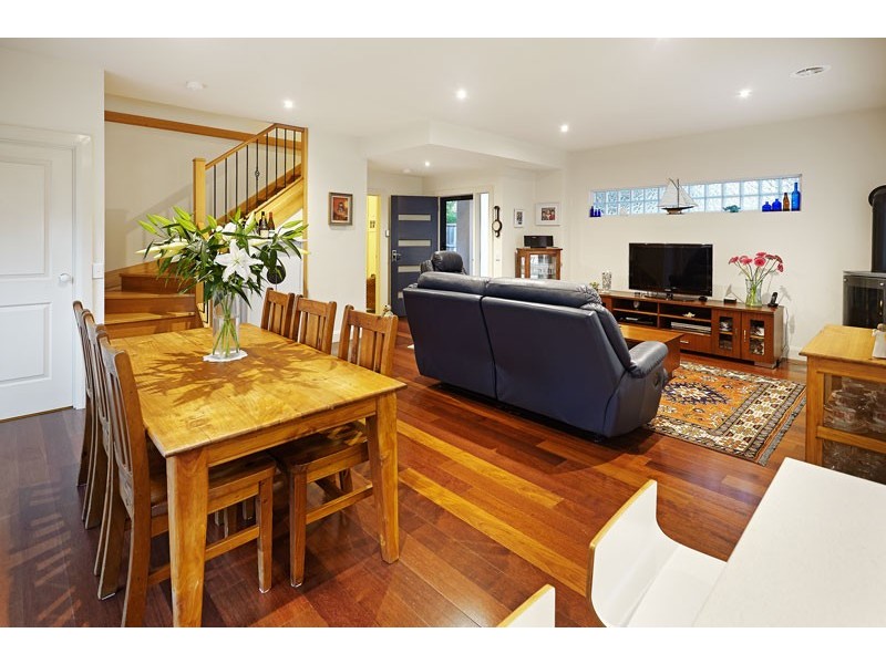 2/131 Blyth Street, Altona VIC 3018