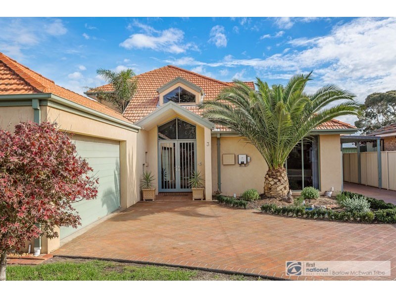 3 Seaview Crescent, Seaholme VIC 3018