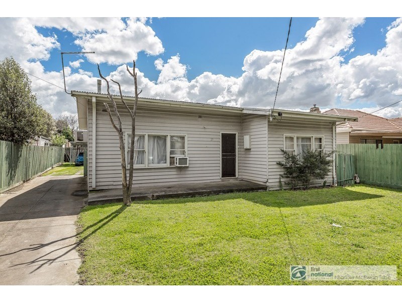 31 Hatherley Grove, Altona North VIC 3025