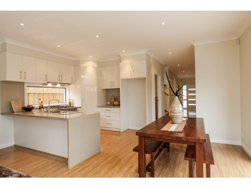 136 Civic Parade, Altona VIC 3018