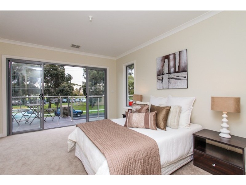 136 Civic Parade, Altona VIC 3018