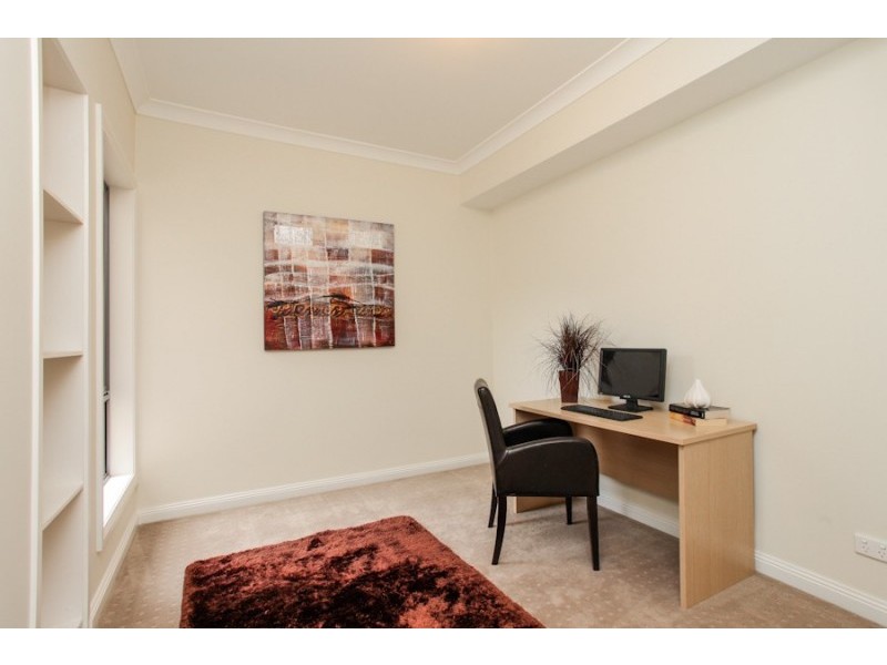 136 Civic Parade, Altona VIC 3018