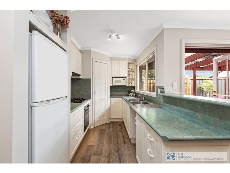 2/170 Blyth Street, Altona VIC 3018