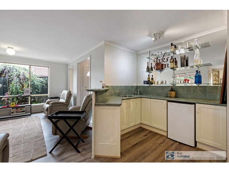 2/170 Blyth Street, Altona VIC 3018