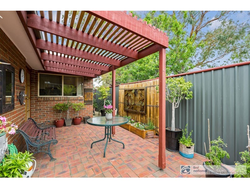 2/170 Blyth Street, Altona VIC 3018