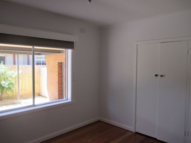 12 Thorpe Street, Newport VIC 3015