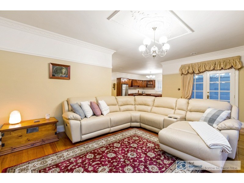 51 Davies Street, Altona VIC 3018