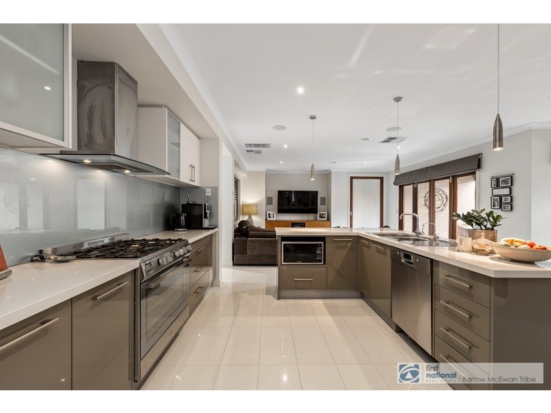 202 Civic Parade, Altona VIC 3018