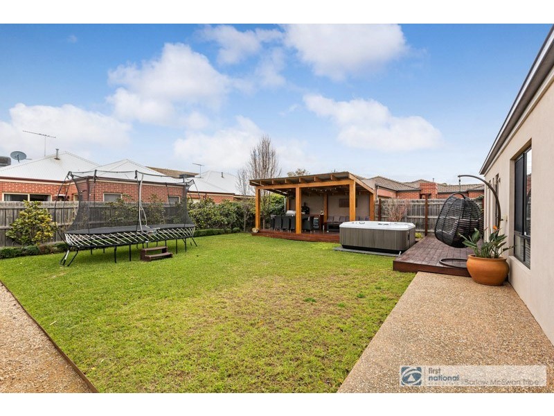 202 Civic Parade, Altona VIC 3018