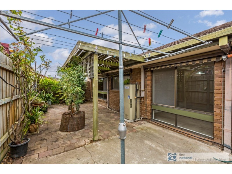 2/119 Railway Street North, Altona VIC 3018
