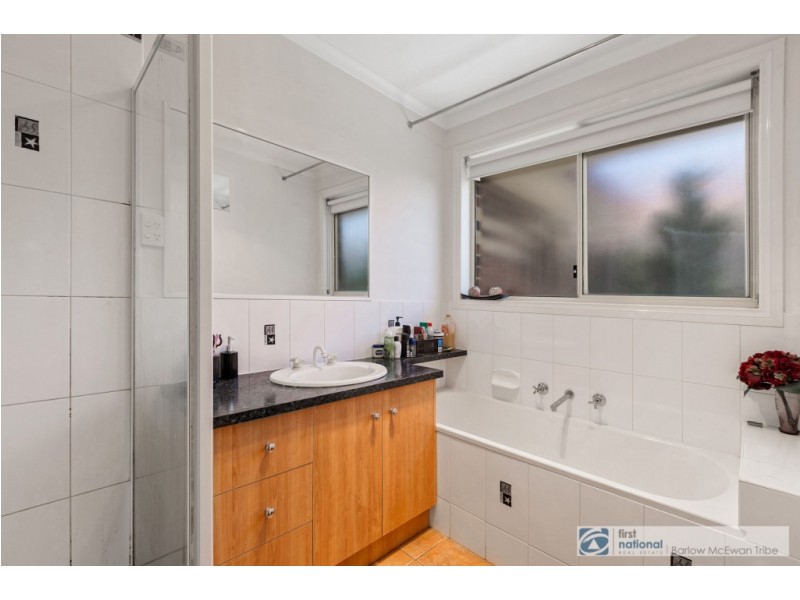 25 Wenlock Avenue, Altona Meadows VIC 3028