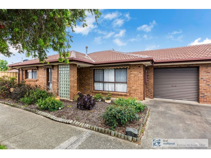 1/35 South Avenue, Altona Meadows VIC 3028