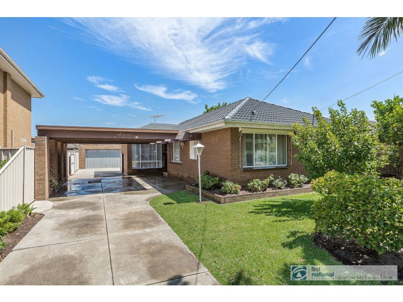 7 Waters Drive, Seaholme VIC 3018