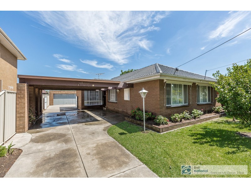 7 Waters Drive, Seaholme VIC 3018