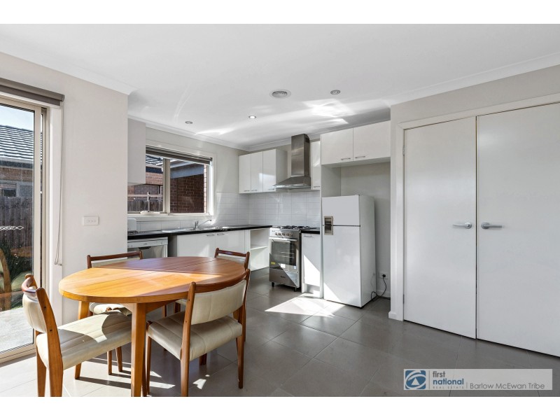 2/105 Merton Street, Altona Meadows VIC 3028