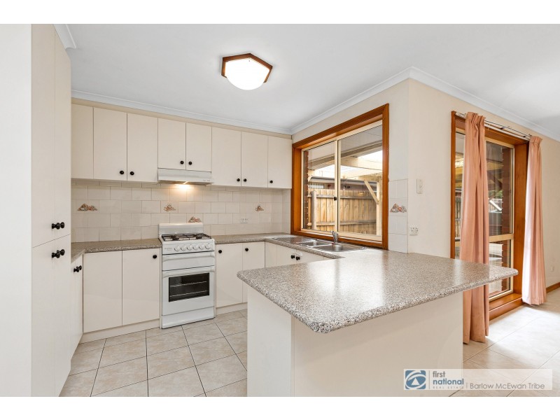 29 Whitehead Court, Altona Meadows VIC 3028