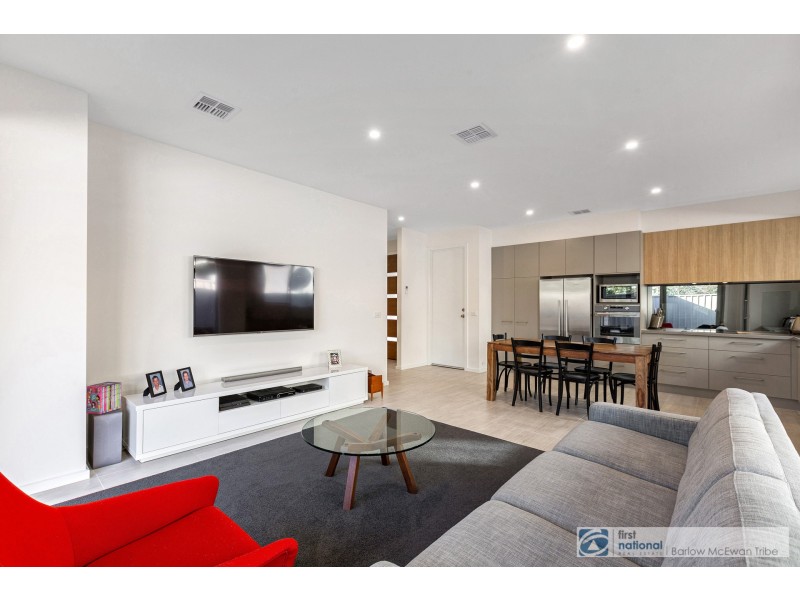 3/42 Linnet Street, Altona VIC 3018