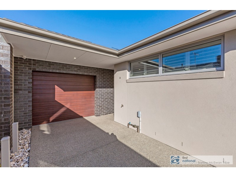 3/42 Linnet Street, Altona VIC 3018