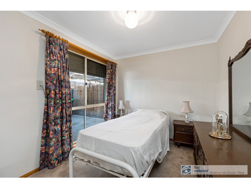 32 Howard Street, Altona Meadows VIC 3028