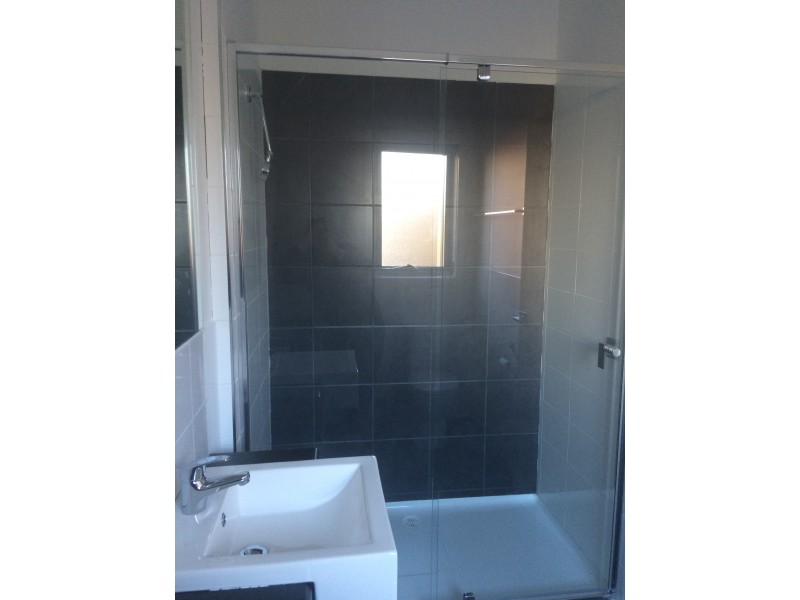 2/186 Merton Street, Altona Meadows VIC 3028