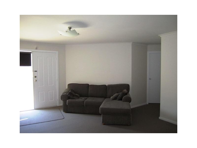 3/31 Curlew Avenue, Altona VIC 3018