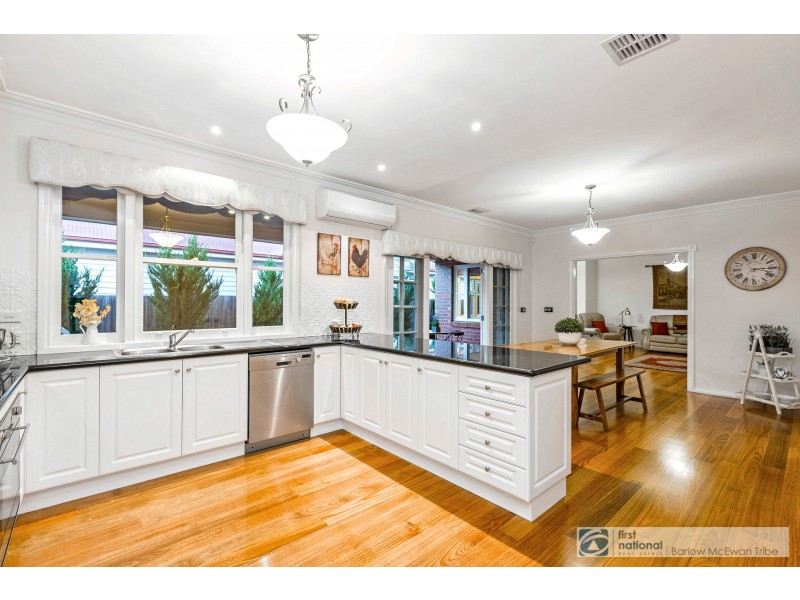 38 Bracken Grove, Altona VIC 3018