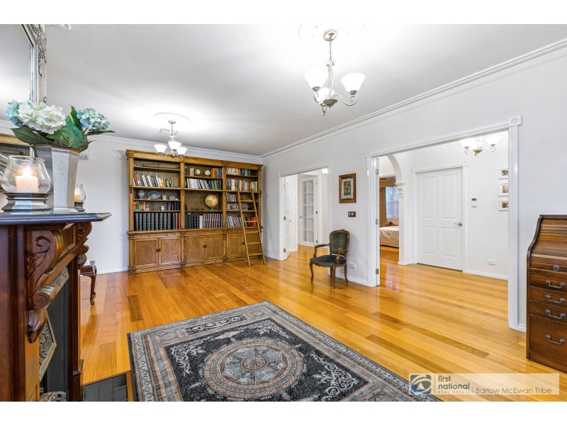 38 Bracken Grove, Altona VIC 3018