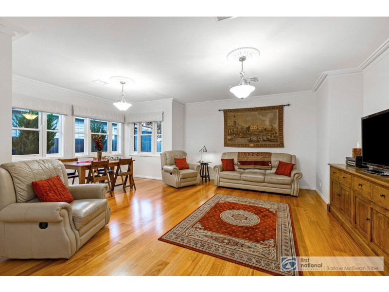 38 Bracken Grove, Altona VIC 3018