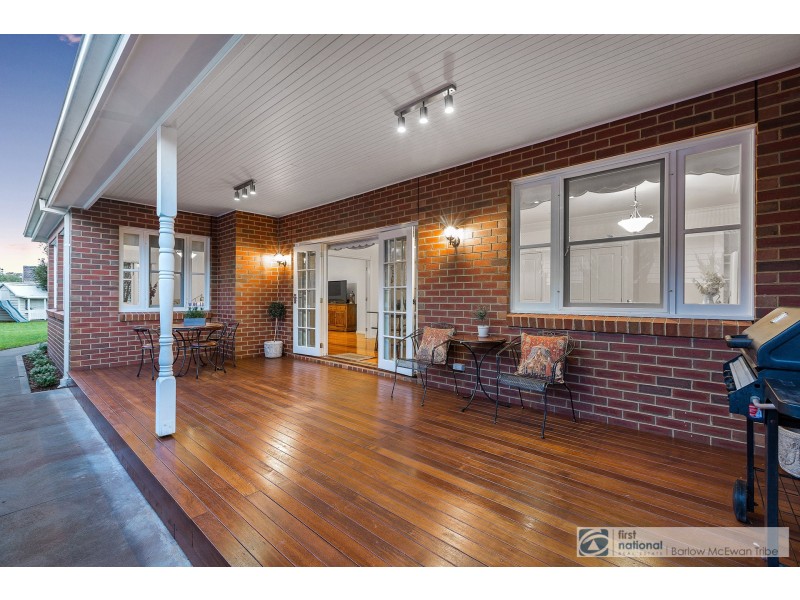 38 Bracken Grove, Altona VIC 3018
