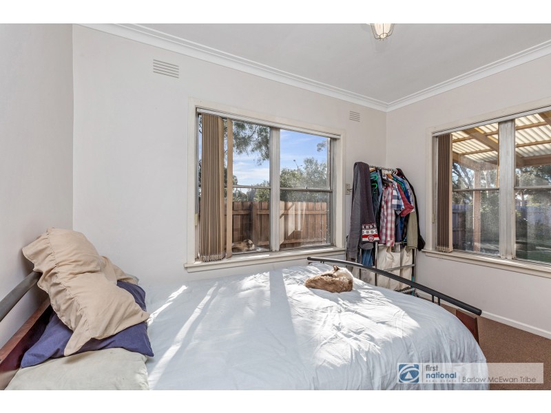 16 Cain Court, Altona VIC 3018