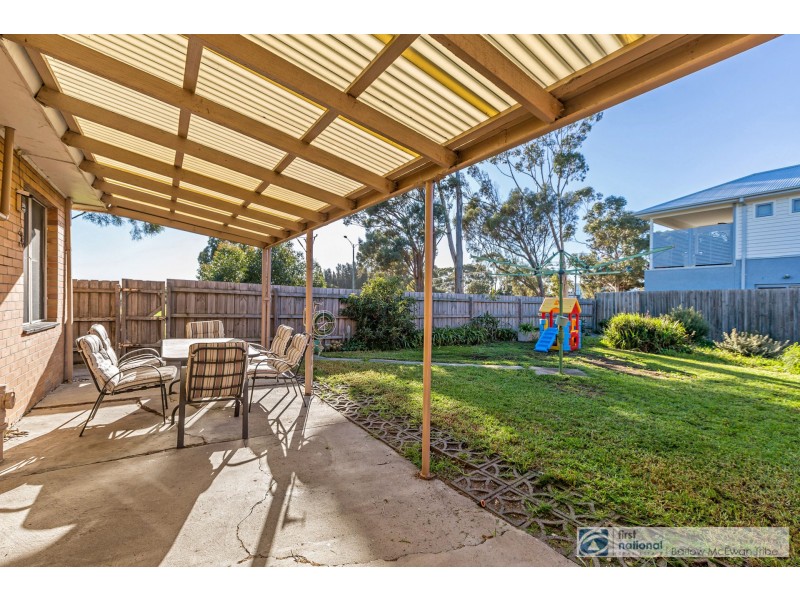 16 Cain Court, Altona VIC 3018