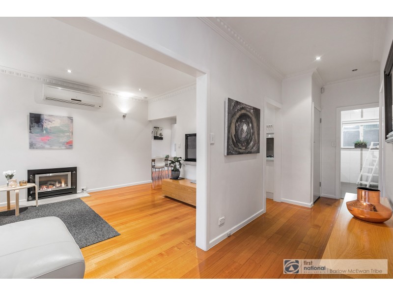 7 Chifley Avenue, Altona VIC 3018