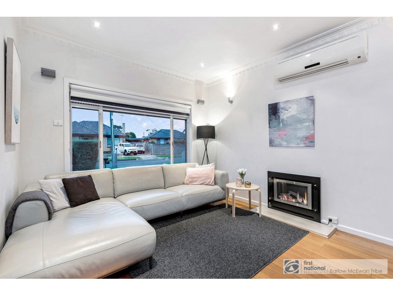 7 Chifley Avenue, Altona VIC 3018