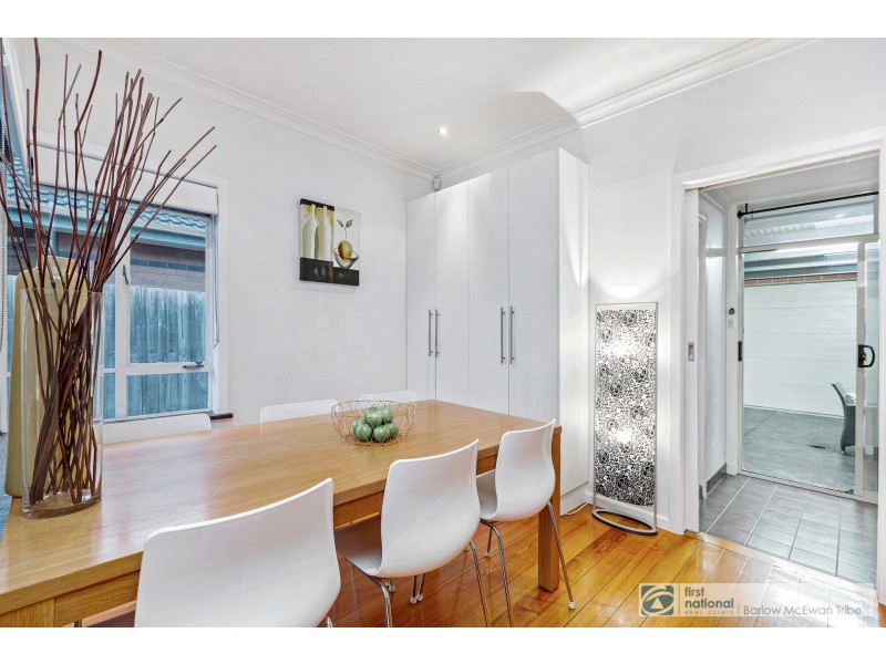 7 Chifley Avenue, Altona VIC 3018